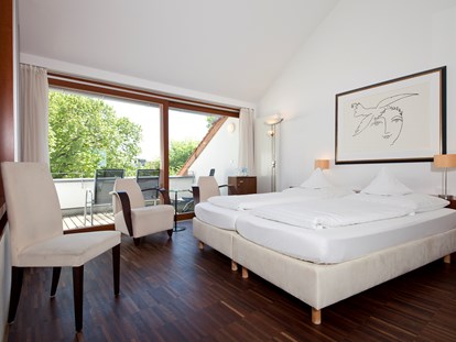 Golfurlaub - Zimmersafe - Deutschland - Designzimmer - Romantik Hotel Johanniter-Kreuz