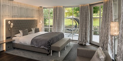 Golfurlaub - Whirlpool - Deutschland - Neue Adler Suite mit großer Terrasse zum Privatpark des Hotels. - Parkhotel Adler 