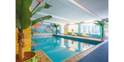 Golfurlaub - Hotel-Schwerpunkt: Golf & Schwimmen - Deutschland - Vor dem FGrühstück noch eine Runde schwimmen. Das ist purer Luxus  - Apart Hotel Stadtgarten