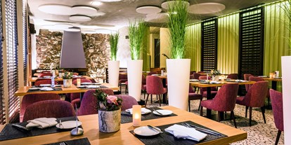 Golfurlaub - Zimmersafe - Deutschland - Kaminrestaurant - Hotel Vorfelder