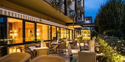 Golfurlaub - Hotelbar - Bad Birnbach - Sonnenterrasse - Wunsch Hotel Mürz - Natural Health & Spa