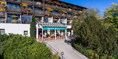 Golfurlaub - Pools: Innenpool - Bayern - Außenansicht - AktiVital Hotel 