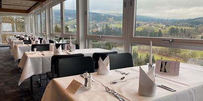 Golfurlaub - Fahrstuhl - Riezlern - PanoramaRestaurant - AllgäuSternHotel