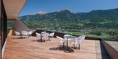 Golfurlaub - Abendmenü: mehr als 5 Gänge - Italien - Ausblick von unserer Panoramaterrasse - Park Hotel Reserve Marlena