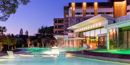 Golfurlaub - Zimmer mit Fernsicht - Montegrotto Terme - White Pool - Esplanade Tergesteo - Luxury Retreat