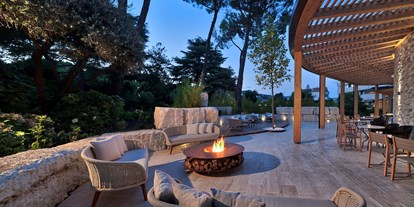 Golfurlaub - 24-Stunden Rezeption - Venetien - Gold Bar outdoor - Esplanade Tergesteo - Luxury Retreat