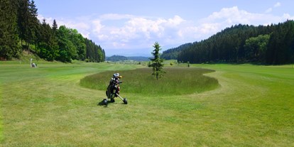 Golfurlaub - Parkplatz - Kärnten - Jacques Lemans
Golfclub St.Veit-Längsee - Hotel-Restaurant Prechtlhof