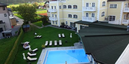 Golfurlaub - privates Golftraining - Ainring - Wellness-Outdoor-Bereich - Hotel Eichingerbauer****s