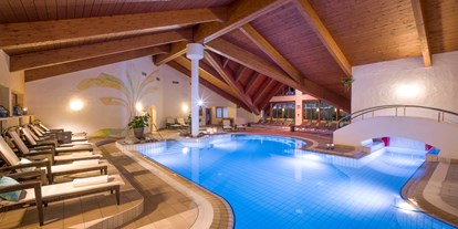 Golfurlaub - Pools: Außenpool beheizt - Lana (Trentino-Südtirol) - Indoorpool 29°C - Hotel Karlwirt - Alpine Wellness am Achensee