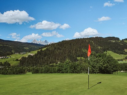 Golfurlaub - Hunde am Golfplatz erlaubt - Österreich - Hotel direkt an der 27-Loch Golfanlage in Radstadt - Gut Weissenhof ****S