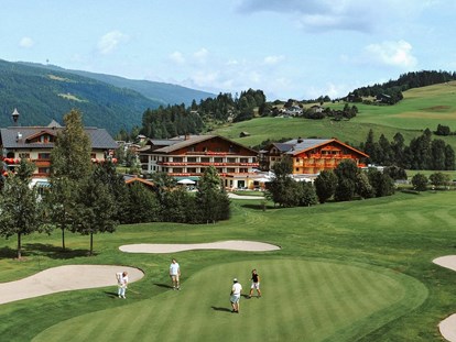 Golfurlaub - Golfkurse vom Hotel organisiert - Hotel direkt am Golfplatz - Gut Weissenhof ****S