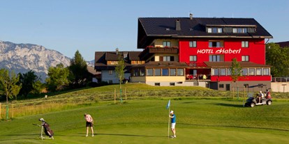 Golfurlaub - Abendmenü: 3 bis 5 Gänge - Salzkammergut - Golfhotel Haberl - Loch 5 - Hotel Haberl - Attersee