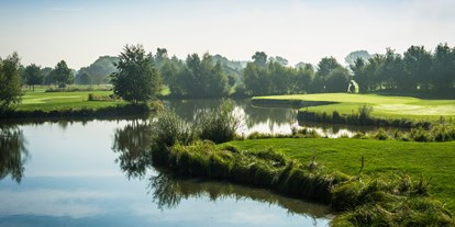Golfurlaub - Balkon - Bad Füssing - Porsche Golf Course
Direkt am Gutshof Penning - Gutshof Penning