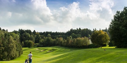 Golfurlaub - Parkplatz - Bäderdreieck - Uttlau Golf Course
ca. 10 Minuten entfernt, hügelig, anspruchsvoll - Gutshof Penning