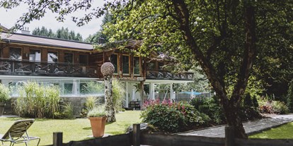 Golfurlaub - Fahrstuhl - Pinzgau - Garten - Hotel Sonne