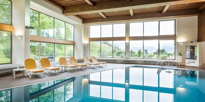 Golfurlaub - Driving Range: überdacht - Panorama-Pool im Alpenwelt SPA - Inntalerhof - DAS Panoramahotel