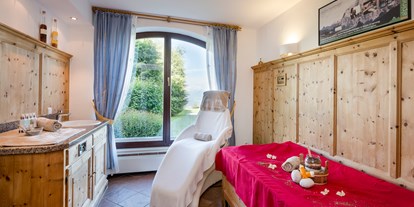 Golfurlaub - King Size Bett - Österreich - Kosmetik & Beauty im Alpenwelt SPA - Inntalerhof - DAS Panoramahotel