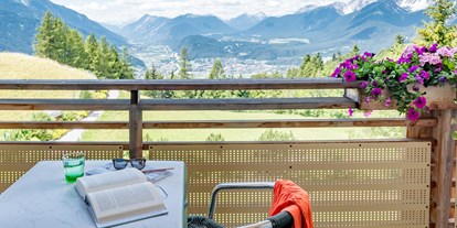 Golfurlaub - Schuhputzservice - Den Inntal-Panoramablick genießen Sie von den meisten Zimmern - Inntalerhof - DAS Panoramahotel