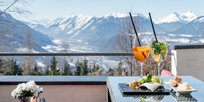 Golfurlaub - barrierefrei - Weitblick mit Genuss - der Slogan von Mösern bei Seefeld in Tirol - Inntalerhof - DAS Panoramahotel