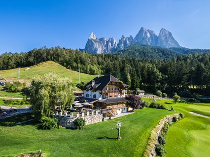 Golfurlaub - Restaurant - Italien - Direkt am Golfplatz! - Golfhotel Sonne