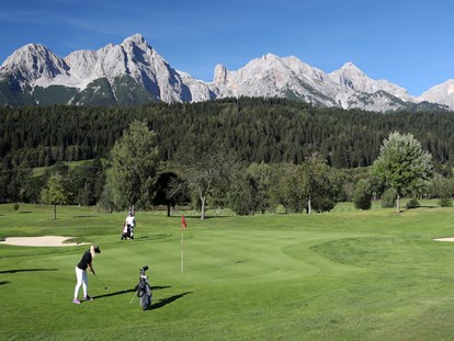 Golfurlaub - Hunde am Golfplatz erlaubt - Pinzgau - die HOCHKÖNIGIN - Mountain Resort