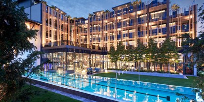 Golfurlaub - Rotthalmünster - Neubau mit 21 Luxus-Suiten und einer Sport-Area auf 1.380 qm - 5-Sterne Wellness- & Sporthotel Jagdhof