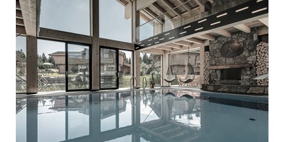 Golfurlaub - Adults only - INNs HOLZ Natur- & Vitalhotel**** Indoorpool mit Kamin - INNs HOLZ Natur- & Vitalhotel****s