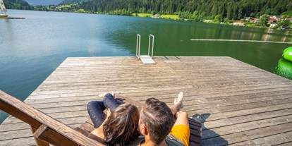 Golfurlaub - Pools: Schwimmteich - Stimmung am See - Familien-Sportresort Brennseehof