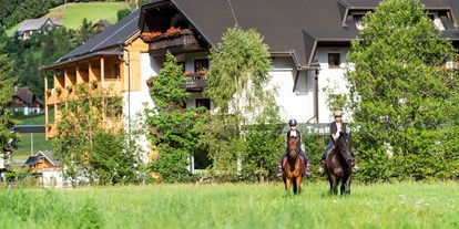 Golfurlaub - Hunde am Golfplatz erlaubt - Kärnten - Reiten am Trattlerhof - Hotel GUT Trattlerhof & Chalets****