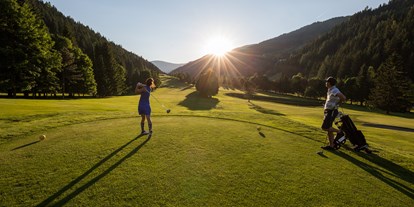 Golfurlaub - Hotel-Schwerpunkt: Golf & Reiten - Golfplatz Bad Kleinkirchheim - Trattlers Hof-Chalets