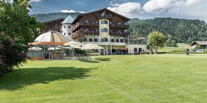 Golfurlaub - Hunde am Golfplatz erlaubt - Hotel Zum Jungen Römer, direkt am 1. Abschlag des GC Radstadt - Hotel Zum Jungen Römer