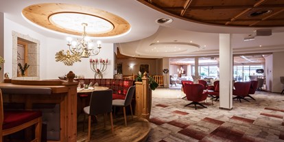 Golfurlaub - Handtuchservice - Saalbach - Lounge/Bar - Landhotel Schermer
