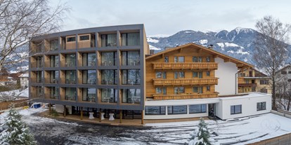 Golfurlaub - Fahrradverleih - Tiroler Unterland - KOSIS Aussenansicht - KOSIS Sports Lifestyle Hotel