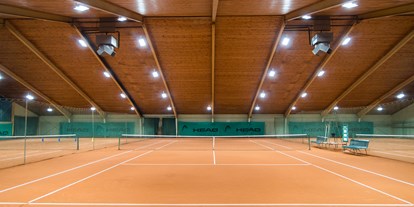 Golfurlaub - Umgebungsschwerpunkt: Therme - Niederösterreich - Tennishallen Sand - Tennis Golf Hotel Höllrigl