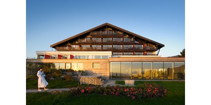 Golfurlaub - Balkon - Vorarlberg - Außenansicht Wellnesshotel Linde  - Wellnesshotel Linde****