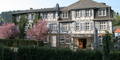 Golfurlaub - Kühlschrank - Bad Nauheim - Fronansicht des Ringhotels Kurhaus Ochs - Ringhotel Kurhaus Ochs