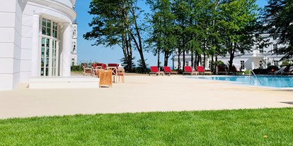 Golfurlaub - Hunde am Golfplatz erlaubt - Mecklenburg-Vorpommern - Beheizter Außenpool - Grand Hotel Heiligendamm