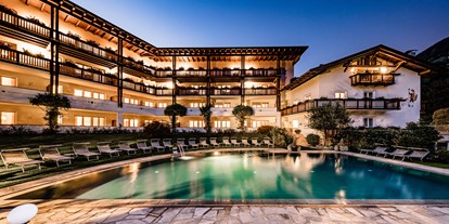 Golfurlaub - Pools: Infinity Pool - Italien - Hotel Saltauserhof