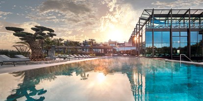 Golfurlaub - Pools: Außenpool beheizt - Gardasee - Verona - Quellenhof Luxury Resort Lazise
