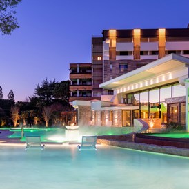 Golfhotel: White Pool - Esplanade Tergesteo - Luxury Retreat