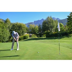 Golfhotel: Mirabell Dolomites Hotel-Olang-Suedtirol-Golfclub Mirabell-Golf PRO - MIRABELL DOLOMITES HOTEL . LUXURY . AYURVEDA & SPA 
