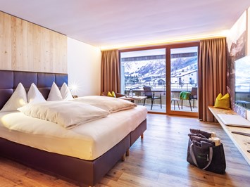 Alpenhotel Zimba Zimmerkategorien Doppelzimmer Lünersee