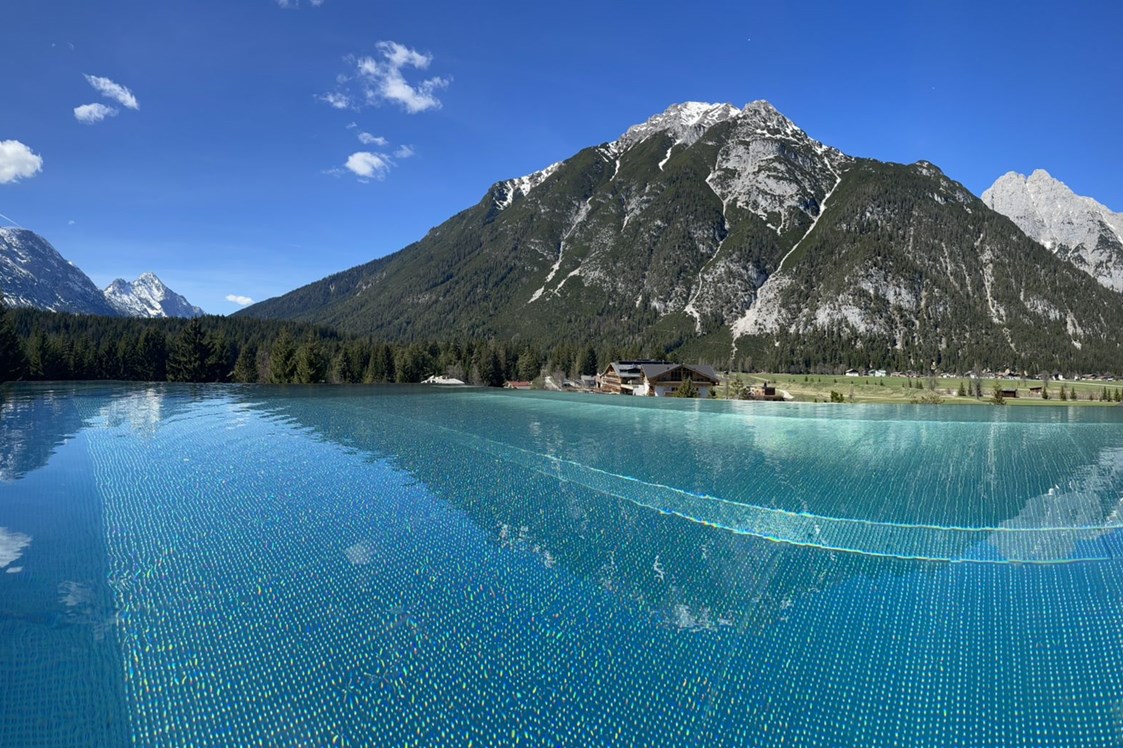Golfhotel: Infinity Rooftop Pool - Hotel Kristall****