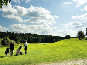 5-Sterne Wellness- & Sporthotel Jagdhof Ausflugsziele Golfen im Bayerischen Wald