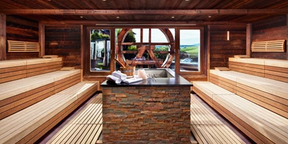 Golfurlaub - Deutschland - Sonnen-Lounge - 5* Wellness- & Sporthotel Jagdhof
