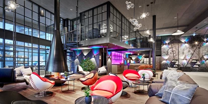 Golfurlaub - Deutschland - Public Area im Fitness-Center - 5* Wellness- & Sporthotel Jagdhof