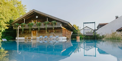 Golfurlaub - Deutschland - Saunastadl mit Außenpool Hotel Drei Quellen Therme - Hotel Drei Quellen Therme